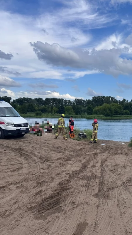 Mężczyzna zniknął pod wodą w Narwi! Trwa akcja poszukiwawcza w Pułtusku