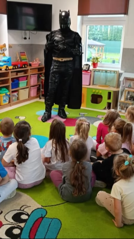 Pułtuski Batman odwiedza przedszkole!