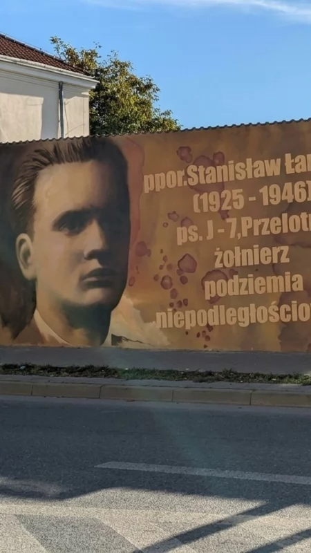 Nowy mural na murze dawnego pułtuskiego więzienia