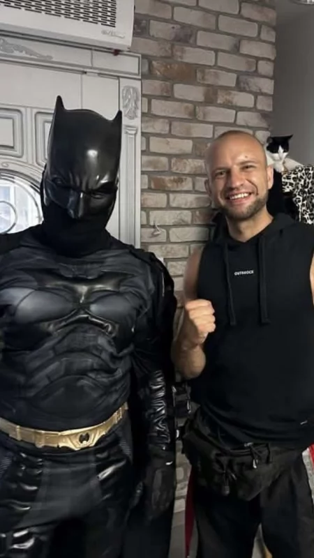 Bieg na bieżni z wielkim sercem. Charytatywny live dla Domów Dziecka w Wyszkowie
