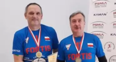 Wychowankowie pułtuskiego ZRYW-u z Pucharem