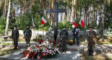 Uroczystości patriotyczne i piknik w Zambskach 