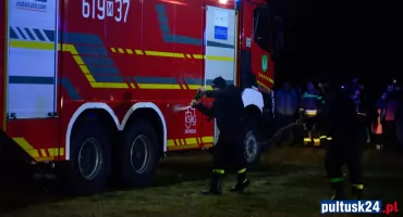 Pniewscy strażacy świętują! Powitanie nowego samochodu pożarniczego