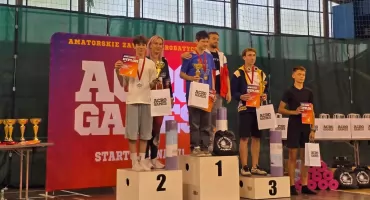 5 pucharów w trzech kategoriach! Zawodnicy KS Semiramida na ACRO GAMES w Pruszkowie