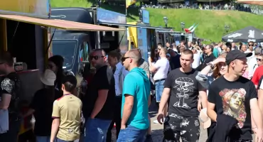 Festiwal Smaków Food Trucków od piątku w Pułtusku! Food trucki ze smakami kuchni świata zaparkują na Przystani Miejskiej
