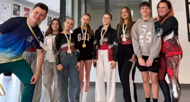 Udane starty KS Semiramida w listopadowych zawodach akrobatycznych