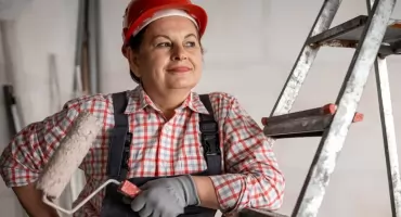 Remont domu dla trzech pokoleń – jak pogodzić potrzeby seniora i wnuków?