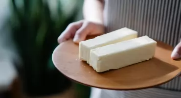 Witaminy rozpuszczalne w tłuszczach – jak je prawidłowo przyswajać z jedzenia?