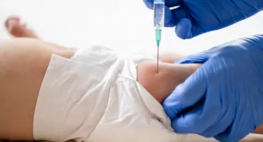 Rezygnacja ze szczepień przeciw WZW? Skutki dramatyczne dla Polski