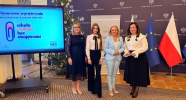 Skarga - Szkołą czułości, bez obojętności