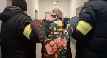 Chciał oszukaj seniorkę metodą „na policjanta”. Zamiast pieniędzy znalazł... stare gazety 