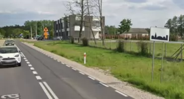  Nietrzeźwy kierowca wjechał do rowu w Pniewie. Przewoził dwoje dzieci