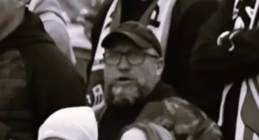 Na trybunach bywał regularnie... Odszedł wierny kibic Nadnarwianki Pułtusk