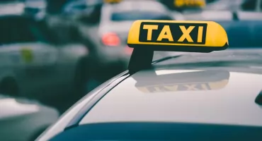 U sąsiadów: pijany taksówkarz uciekał przed policją