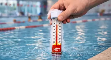 Jakiego termometru użyje radny do zbadania wody w pułtuskim basenie?
