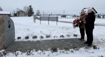 Cześć i chwała bohaterom: Gmina Pokrzywnica uczciła 163. rocznicę Powstania Styczniowego