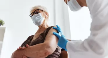 U farmaceuty nie boli... Od 1 lutego nowe szczepienia dla dorosłych w aptekach