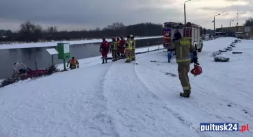 Jak nasi strażacy łabędzia uratowali - film