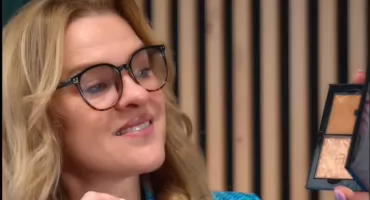 Z makijażem, czy bez? Podpowiada Dorota Rzeczkowska