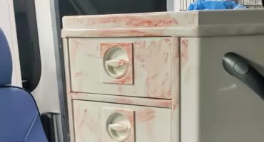 U sąsiadów: Krwawy finał imprezy. Zamiast podziękować za ratunek, gryzła i kopała