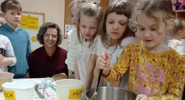 Życzliwość!  Zacznijcie od… ciasta