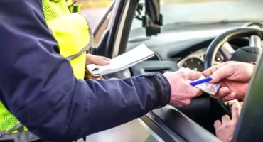 Kontrola w Winnicy: 59-latek przed sądem za jazdę mimo cofniętych uprawnień