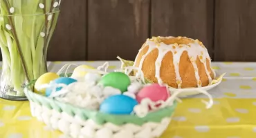 Droższe jajka, tańsze masło. GUS podaje koszty Wielkanocy 2026