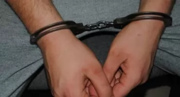  27-latek z Pułtuska przez miesiące niepostrzeżenie wynosił drogie zapachy. Wpadł na gorącym uczynku