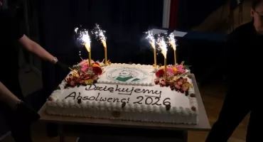 Idźcie śmiało w świat, ale nigdy nie zapominajcie, skąd wyruszyliście - zakończenie roku w Skardze