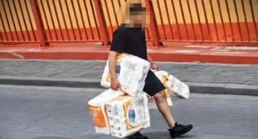 Wielki skok na białe złoto: 42-latek z Żyrardowa ukradł... 1800 rolek papieru toaletowego