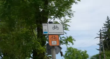 Rowerzyście to piach w oczy i żwir pod koła