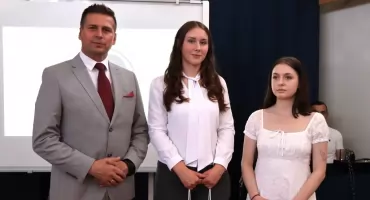 Zakończenie roku szkolnego 2025/2026 w szkołach i placówkach oświatowych Powiatu Pułtuskiego