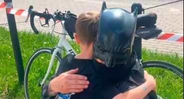 Pułtuski Batman wesprze walkę Antosia i Patryka. Szuka śmiałków na 24-godzinny challenge. Kto podejmie wyzwanie?
