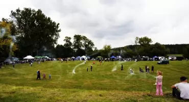 Na błoniach z Zambskach Kościelnych. Piknik militarny i mistrzowskie brzmienia