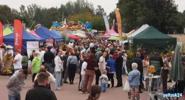 Tłumy na święcie plonów w Pokrzywnicy. Za nami wyjątkowe dożynki pełne muzyki i regionalnych smaków