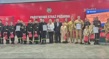 Młodzi strażacy z Pniewa docenieni w MSWiA. Sukces w ogólnopolskim konkursie i 5000 zł na sprzęt
